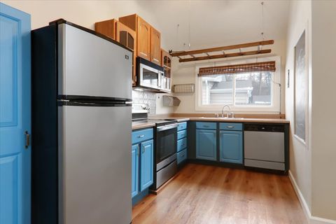 Tiny photo for 1212 N Madison Street, Bloomington, IL 61701 (MLS # 12511173)