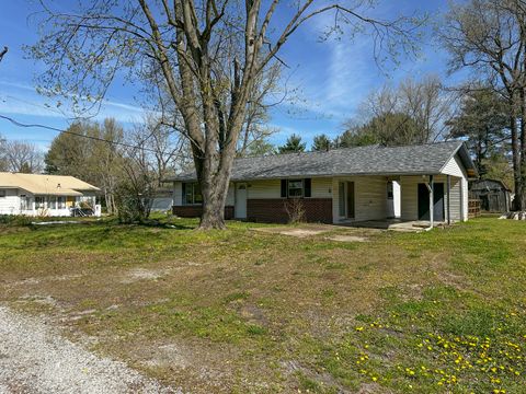 Tiny photo for 402 E Logan Street, Desoto, IL 62924 (MLS # 12624350)