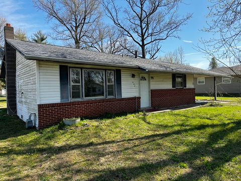 Tiny photo for 402 E Logan Street, Desoto, IL 62924 (MLS # 12624350)
