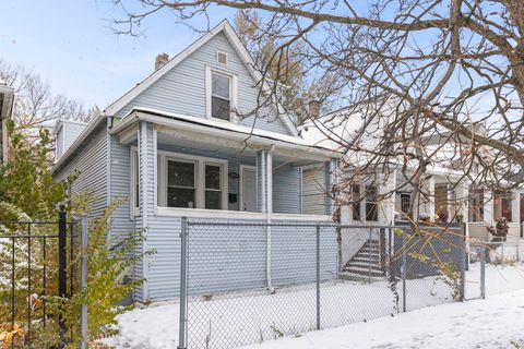 Photo of 12012 S Michigan Avenue, Chicago, IL 60628 (MLS # 12339817)