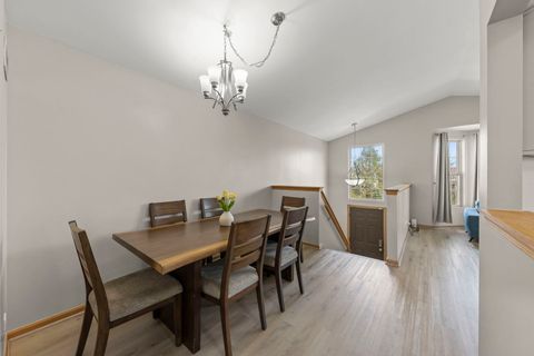 Tiny photo for 1719 Ravine Park Lane, Aurora, IL 60504 (MLS # 12598927)