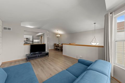 Tiny photo for 1719 Ravine Park Lane, Aurora, IL 60504 (MLS # 12598927)