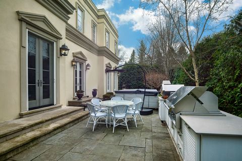 Tiny photo for 977 Sheridan Road, Winnetka, IL 60093 (MLS # 12444526)