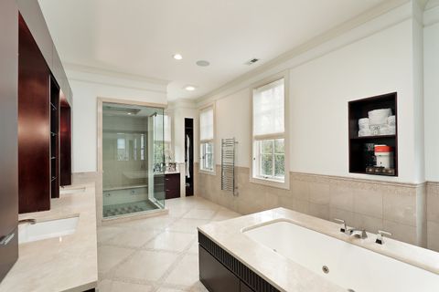 Tiny photo for 977 Sheridan Road, Winnetka, IL 60093 (MLS # 12444526)