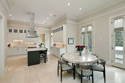 Tiny photo for 977 Sheridan Road, Winnetka, IL 60093 (MLS # 12444526)