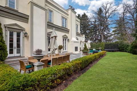 Tiny photo for 977 Sheridan Road, Winnetka, IL 60093 (MLS # 12444526)