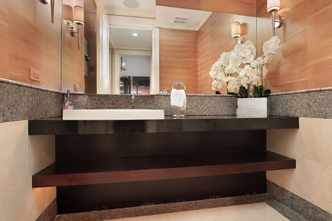 Tiny photo for 977 Sheridan Road, Winnetka, IL 60093 (MLS # 12444526)