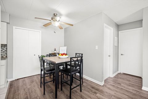 Tiny photo for 11000 Central Avenue #2C, Chicago Ridge, IL 60415 (MLS # 12444808)