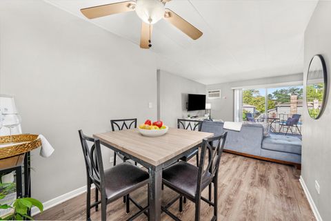 Tiny photo for 11000 Central Avenue #2C, Chicago Ridge, IL 60415 (MLS # 12444808)