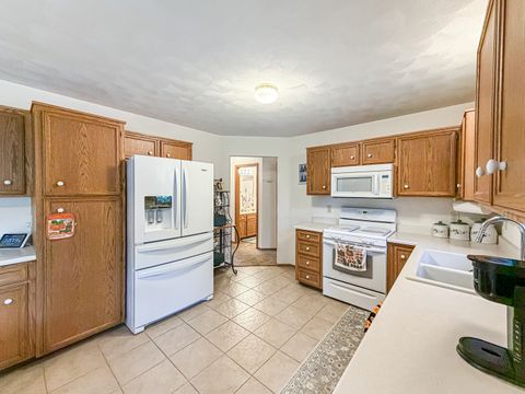 Tiny photo for 7438 Ashton Villa, Rockford, IL 61107 (MLS # 12486889)