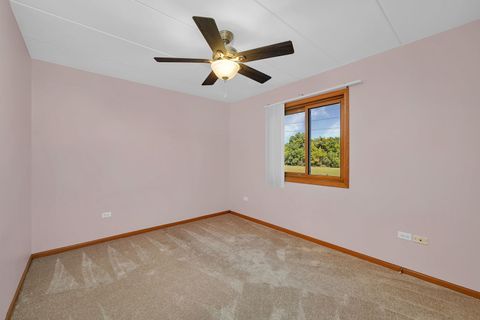 Tiny photo for 5041 139th Place #406, Crestwood, IL 60418 (MLS # 12486223)