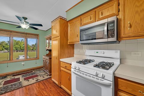 Tiny photo for 5041 139th Place #406, Crestwood, IL 60418 (MLS # 12486223)