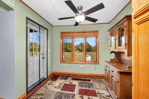 Tiny photo for 5041 139th Place #406, Crestwood, IL 60418 (MLS # 12486223)