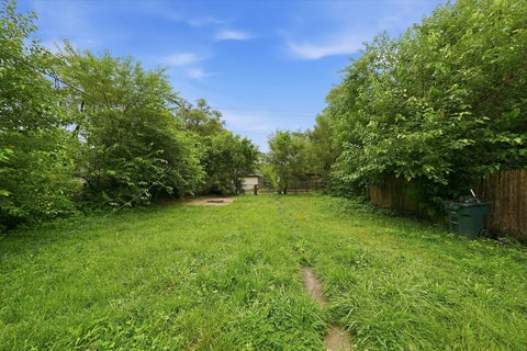 Tiny photo for 14647 Lincoln Avenue, Dolton, IL 60419 (MLS # 12725631)