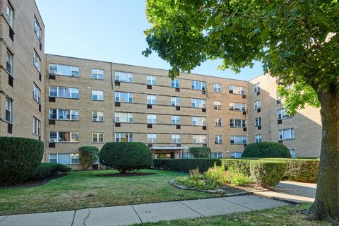2115 W Farwell Avenue 213 Chicago IL 60645