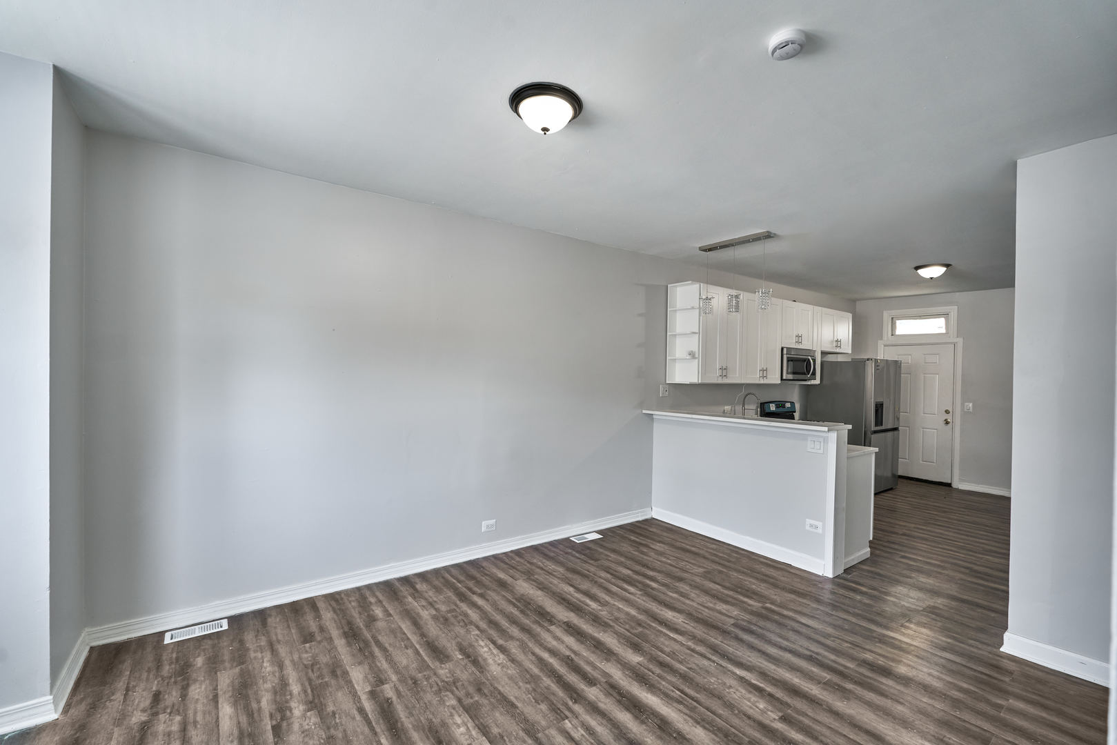 442 N HARDING Avenue