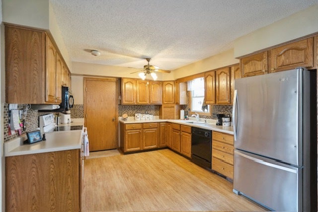 356 W Meadow Lane