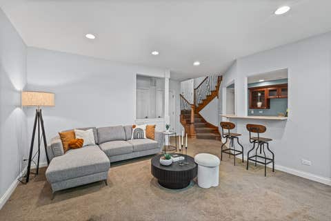 Tiny photo for 2064 Valor Court, Glenview, IL 60026 (MLS # 12741723)