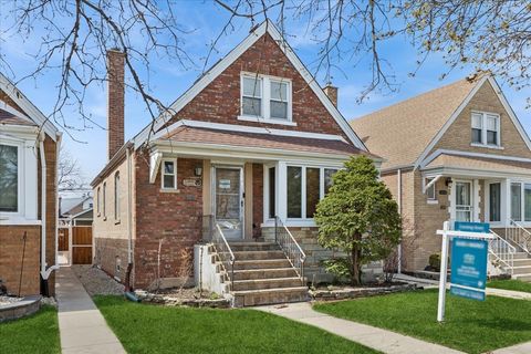 Photo of 6140 S Kostner Avenue, Chicago, IL 60629 (MLS # 12615272)