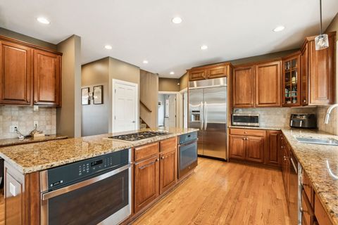 Tiny photo for 14101 W Rodmell Court, Libertyville, IL 60048 (MLS # 12608596)