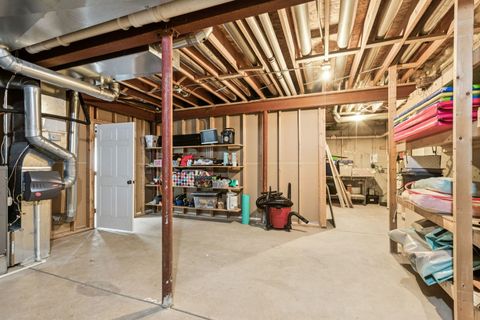 Tiny photo for 14101 W Rodmell Court, Libertyville, IL 60048 (MLS # 12608596)