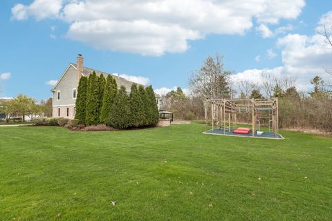 Tiny photo for 14101 W Rodmell Court, Libertyville, IL 60048 (MLS # 12608596)
