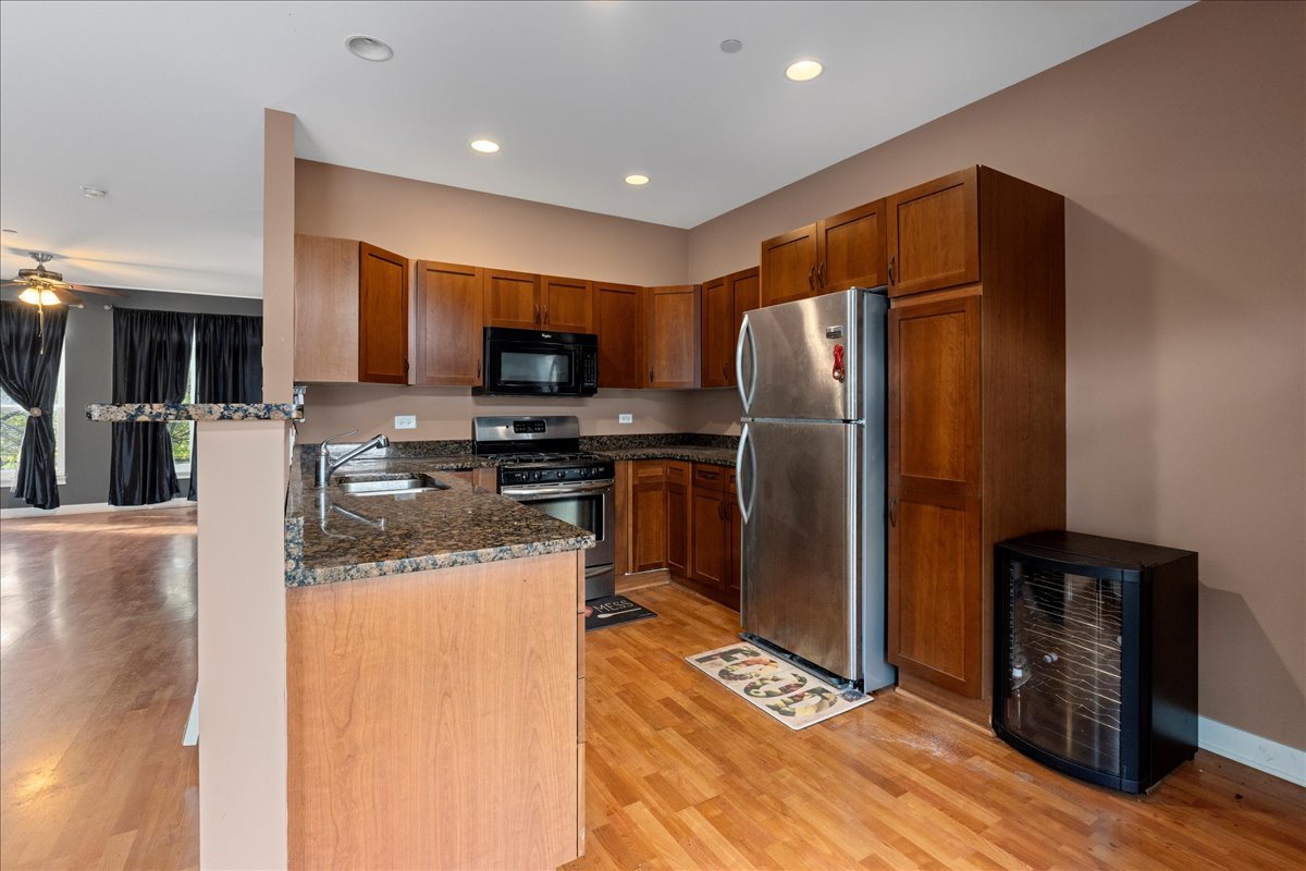 1412 Broadway Street 1412