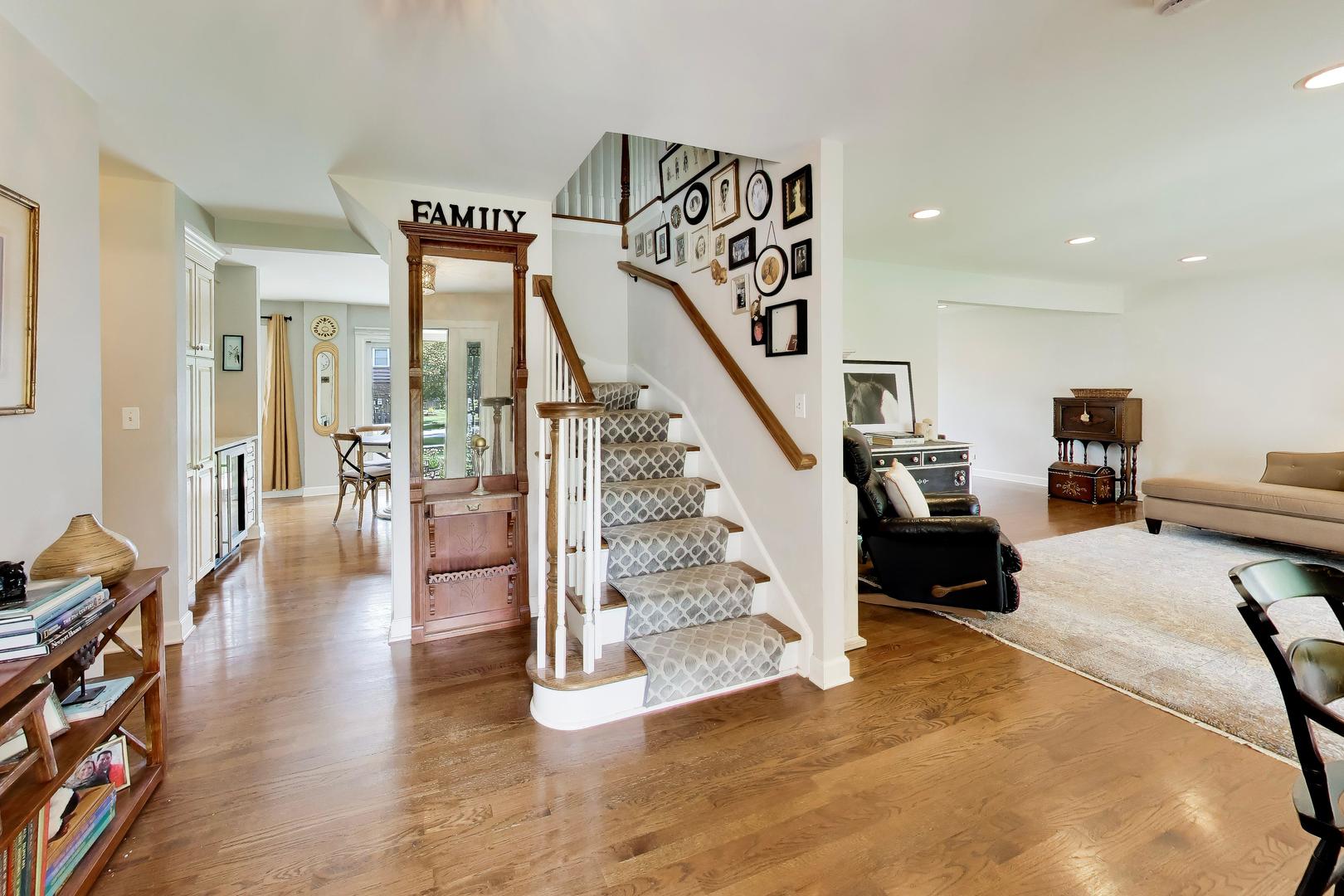 3331 Maple Leaf Drive