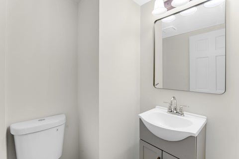 Tiny photo for 601 South Boulevard #E, Oak Park, IL 60302 (MLS # 12768742)