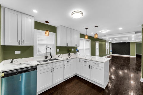 Tiny photo for 14135 Lincoln Avenue, Dolton, IL 60419 (MLS # 12781091)