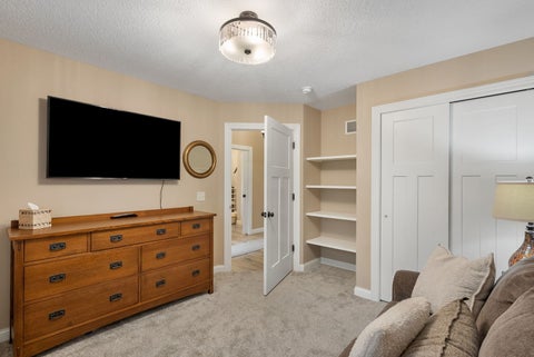 Tiny photo for 2535 Pheasant Creek Circle, Davenport, IA 52807 (MLS # 12731273)