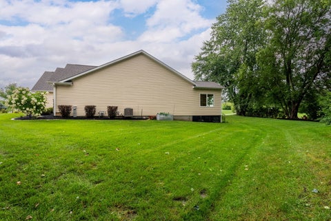 Tiny photo for 2535 Pheasant Creek Circle, Davenport, IA 52807 (MLS # 12731273)