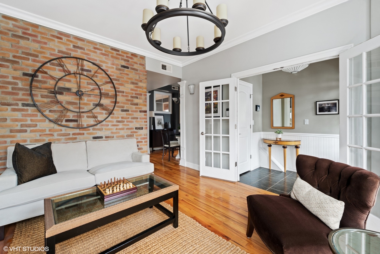 3034 N Greenview Avenue