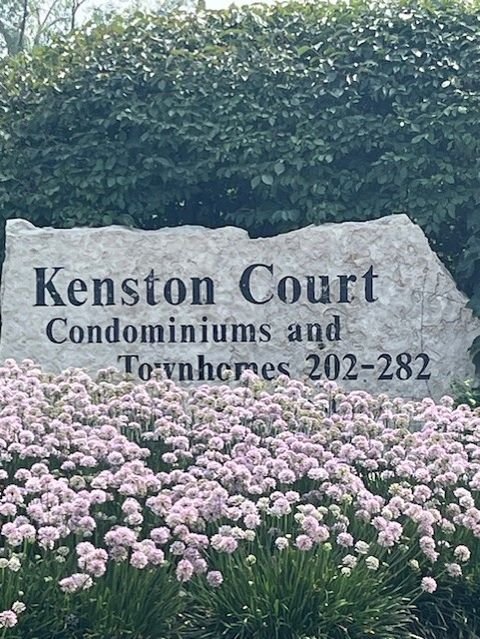 Tiny photo for 246 Kenston Court #246, Geneva, IL 60134 (MLS # 12437520)