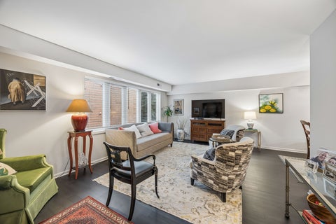 Tiny photo for 75 6TH Avenue #108, La Grange, IL 60525 (MLS # 12771421)