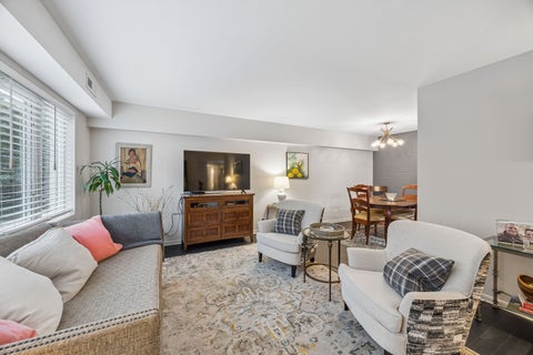 Tiny photo for 75 6TH Avenue #108, La Grange, IL 60525 (MLS # 12771421)