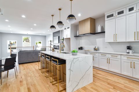 Tiny photo for 4602 N Springfield Avenue, Chicago, IL 60625 (MLS # 12489460)