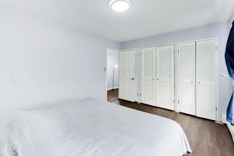 Tiny photo for 4980 N Marine Drive #831, Chicago, IL 60640 (MLS # 12602269)