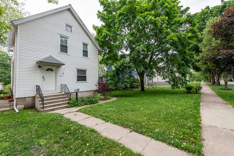 Tiny photo for 3011 Emmaus Avenue, Zion, IL 60099 (MLS # 12508743)