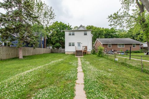 Tiny photo for 3011 Emmaus Avenue, Zion, IL 60099 (MLS # 12508743)