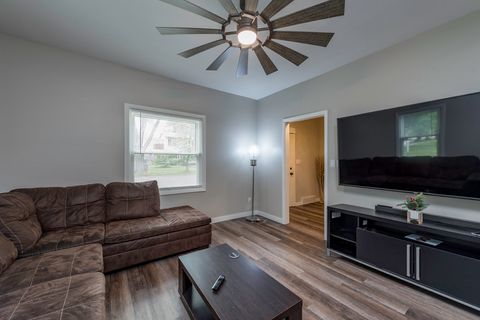 Tiny photo for 3011 Emmaus Avenue, Zion, IL 60099 (MLS # 12508743)