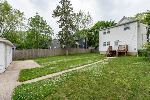Tiny photo for 3011 Emmaus Avenue, Zion, IL 60099 (MLS # 12508743)