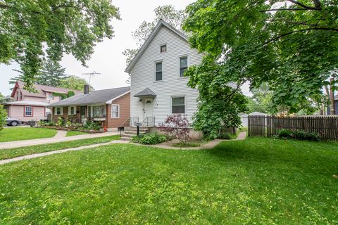 Tiny photo for 3011 Emmaus Avenue, Zion, IL 60099 (MLS # 12508743)