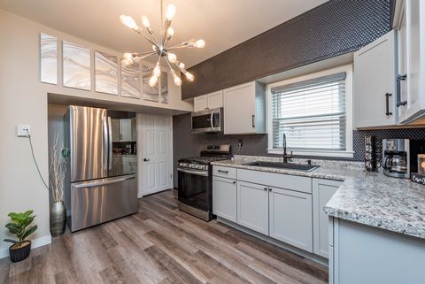 Tiny photo for 3011 Emmaus Avenue, Zion, IL 60099 (MLS # 12508743)