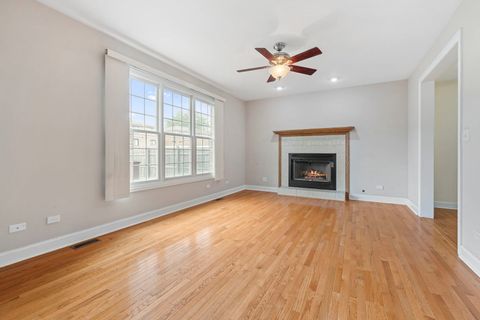 Tiny photo for 11720 S Komensky Avenue, Alsip, IL 60803 (MLS # 12481689)