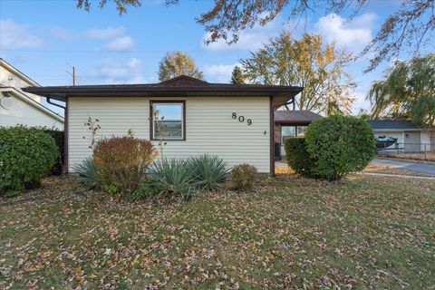 Tiny photo for 809 Oakton Avenue, Romeoville, IL 60446 (MLS # 12515508)