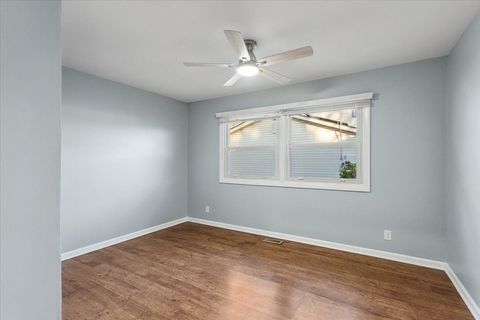 Tiny photo for 809 Oakton Avenue, Romeoville, IL 60446 (MLS # 12515508)