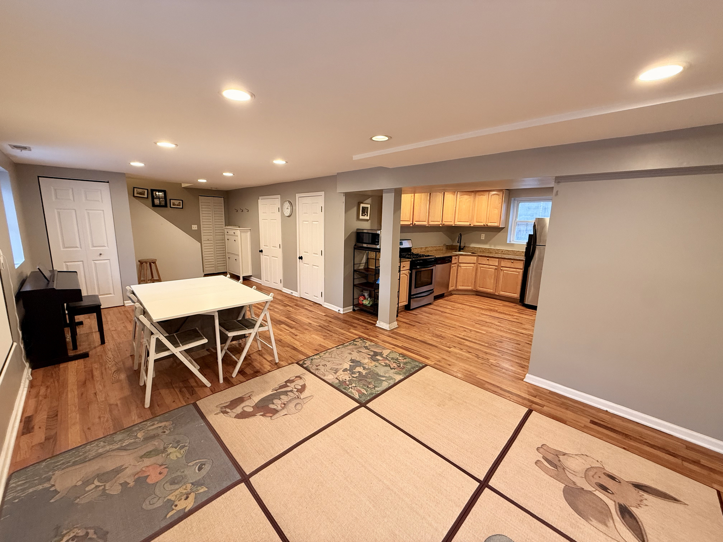 2315 W Waveland Avenue B