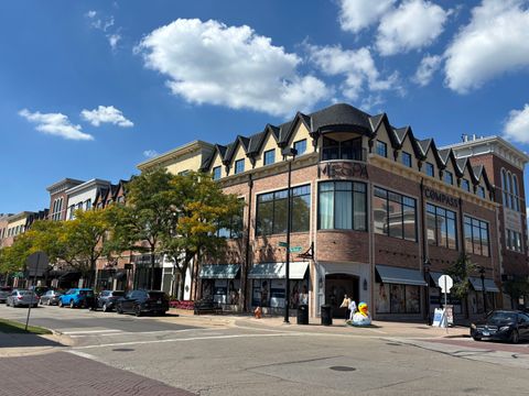 Tiny photo for 1215 Chalet Road #101, Naperville, IL 60563 (MLS # 12476581)