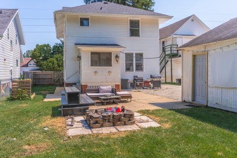 Tiny photo for 807 S Morris Avenue, Bloomington, IL 61701 (MLS # 12750952)